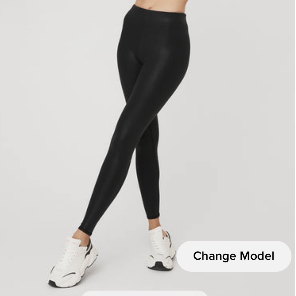 LIKE NEW* ALO Faux Leather Airbrush Leggings